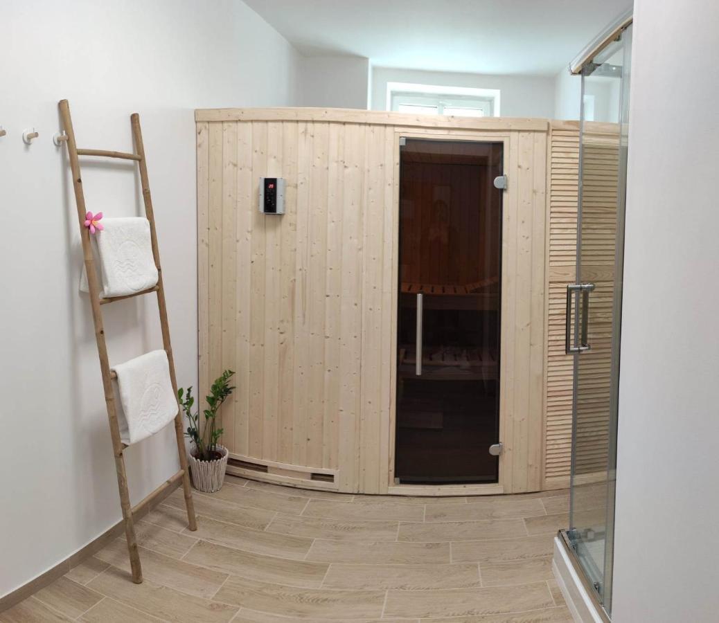 Hotel *** Nat קריניצה זדרוי מראה חיצוני תמונה