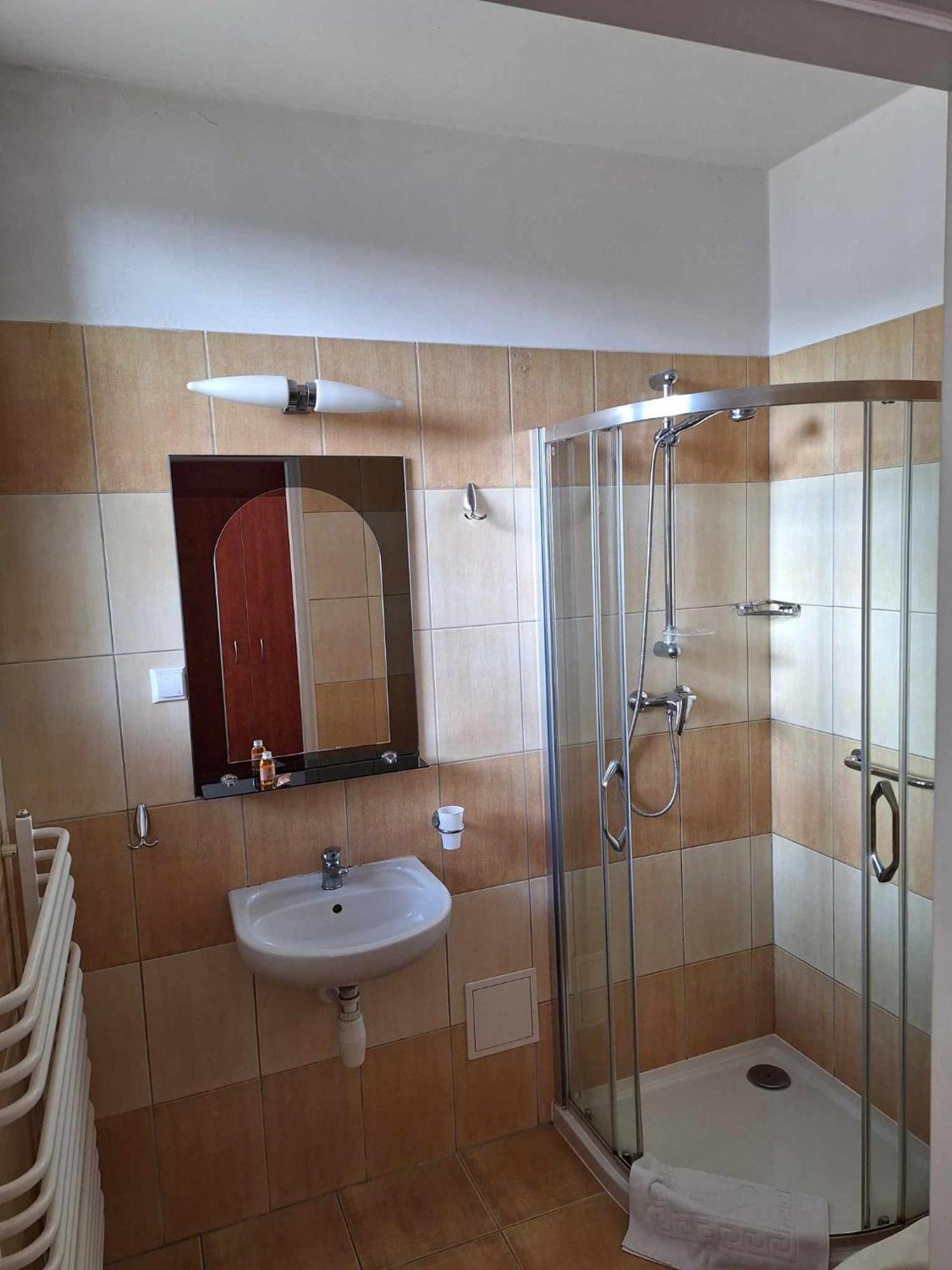 Hotel *** Nat קריניצה זדרוי מראה חיצוני תמונה