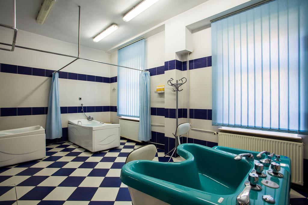 Hotel *** Nat קריניצה זדרוי מראה חיצוני תמונה