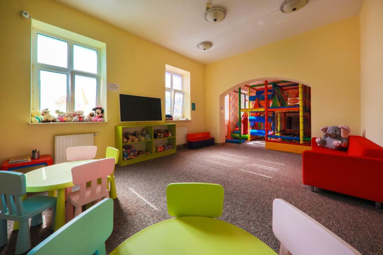 Hotel *** Nat קריניצה זדרוי מראה חיצוני תמונה
