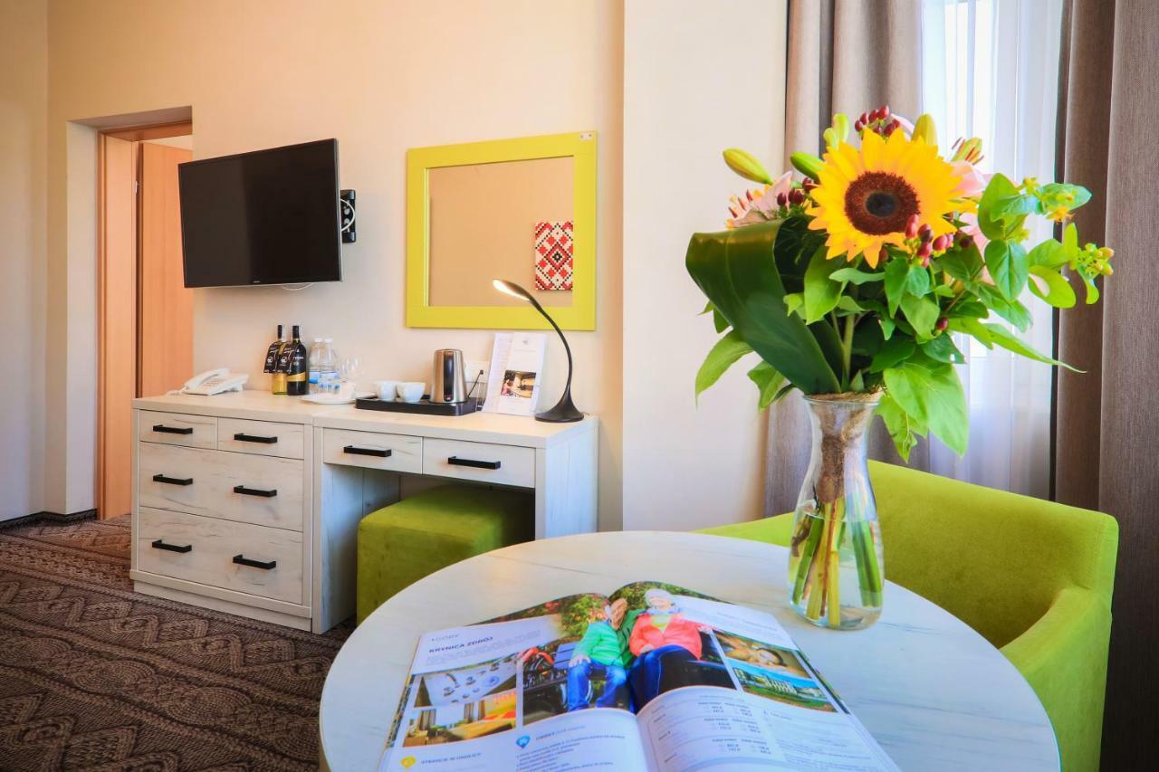 Hotel *** Nat קריניצה זדרוי מראה חיצוני תמונה